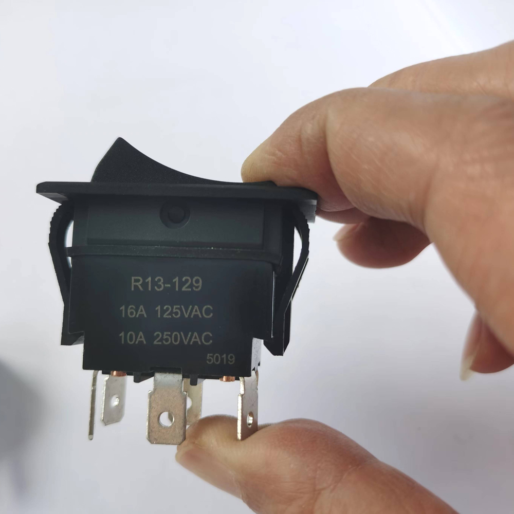 R13-129 4Pin 6Pins 125/250V 16 - Power Tools In Electrical 评论和价格